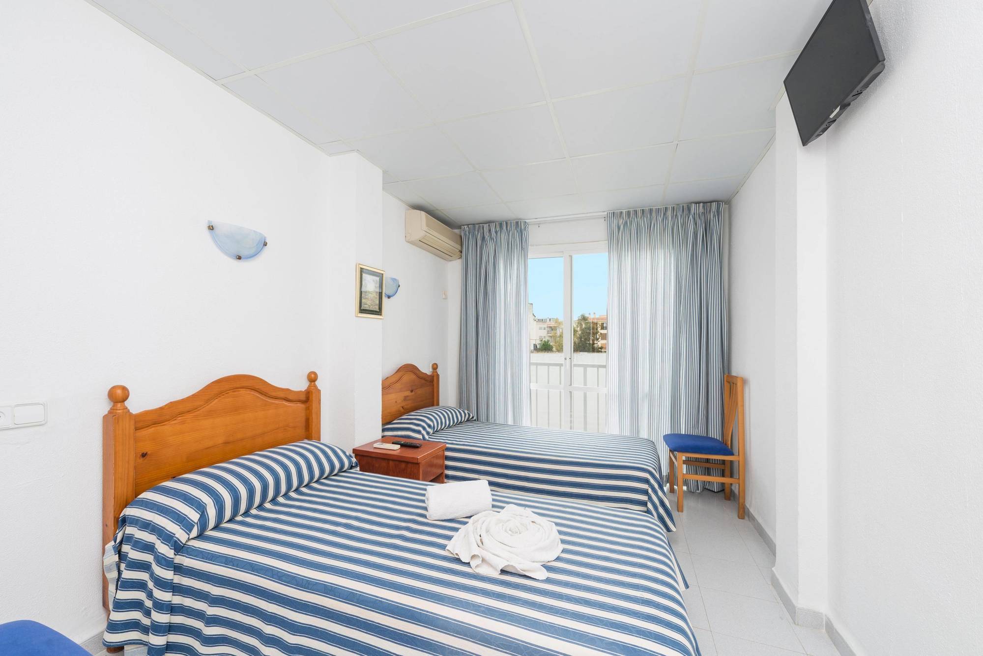 Hostal Vista Alegre Castro Urdiales Exteriér fotografie